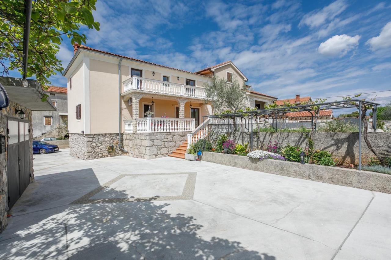 Apartment Ivana มาลินสกา ภายนอก รูปภาพ